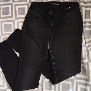 Maurice’s Black Jegging